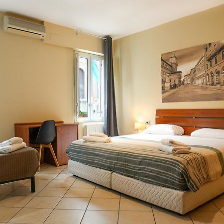 Smart Hotel Ferrara Exterior photo