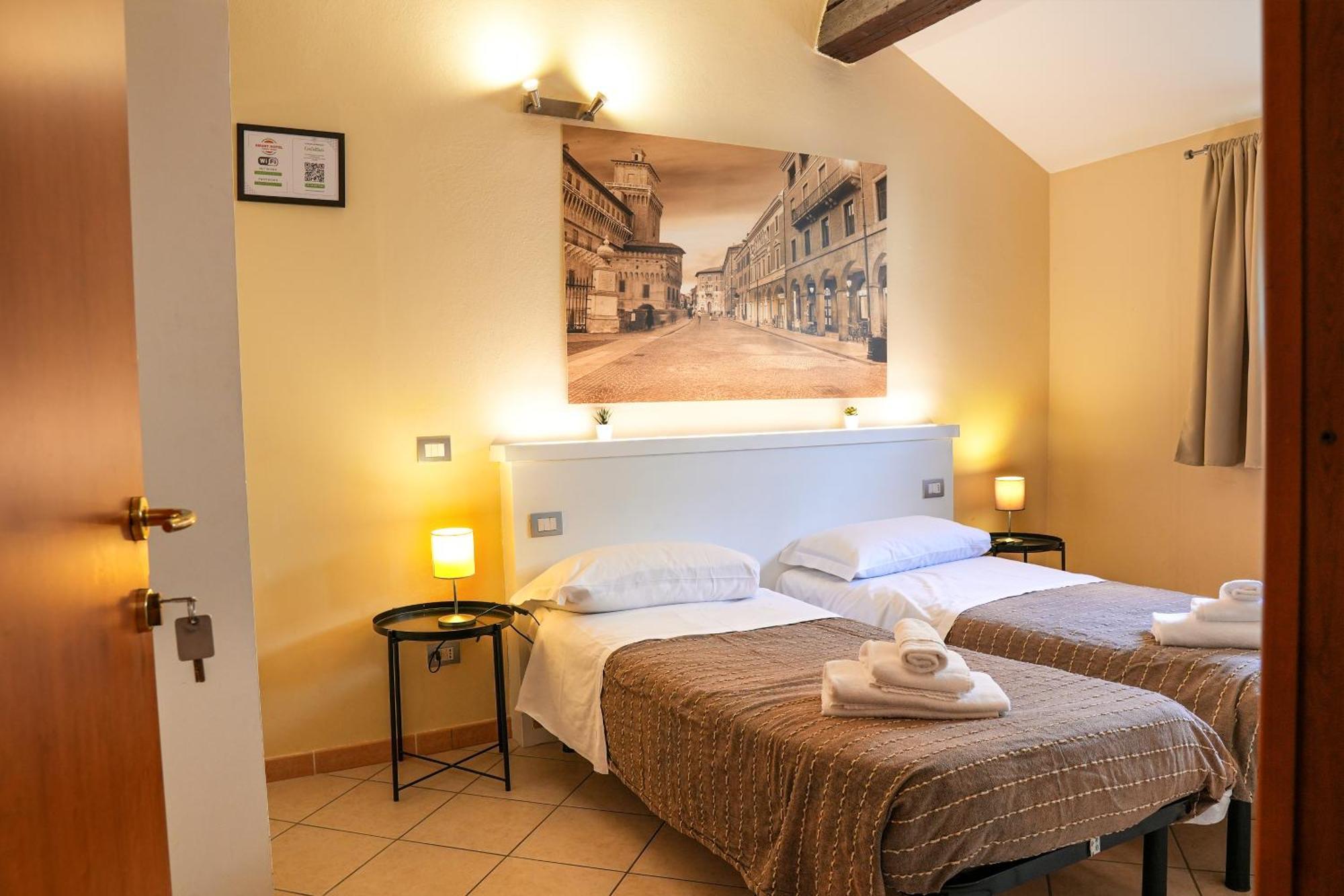 Smart Hotel Ferrara Exterior photo