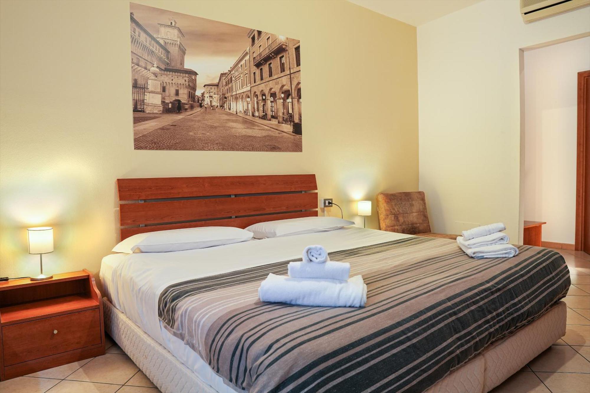 Smart Hotel Ferrara Exterior photo