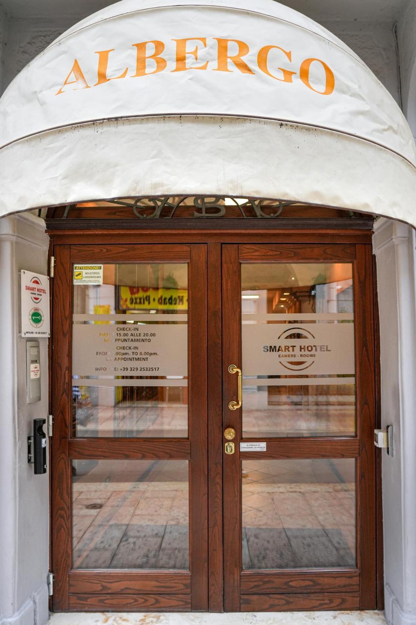 Smart Hotel Ferrara Exterior photo
