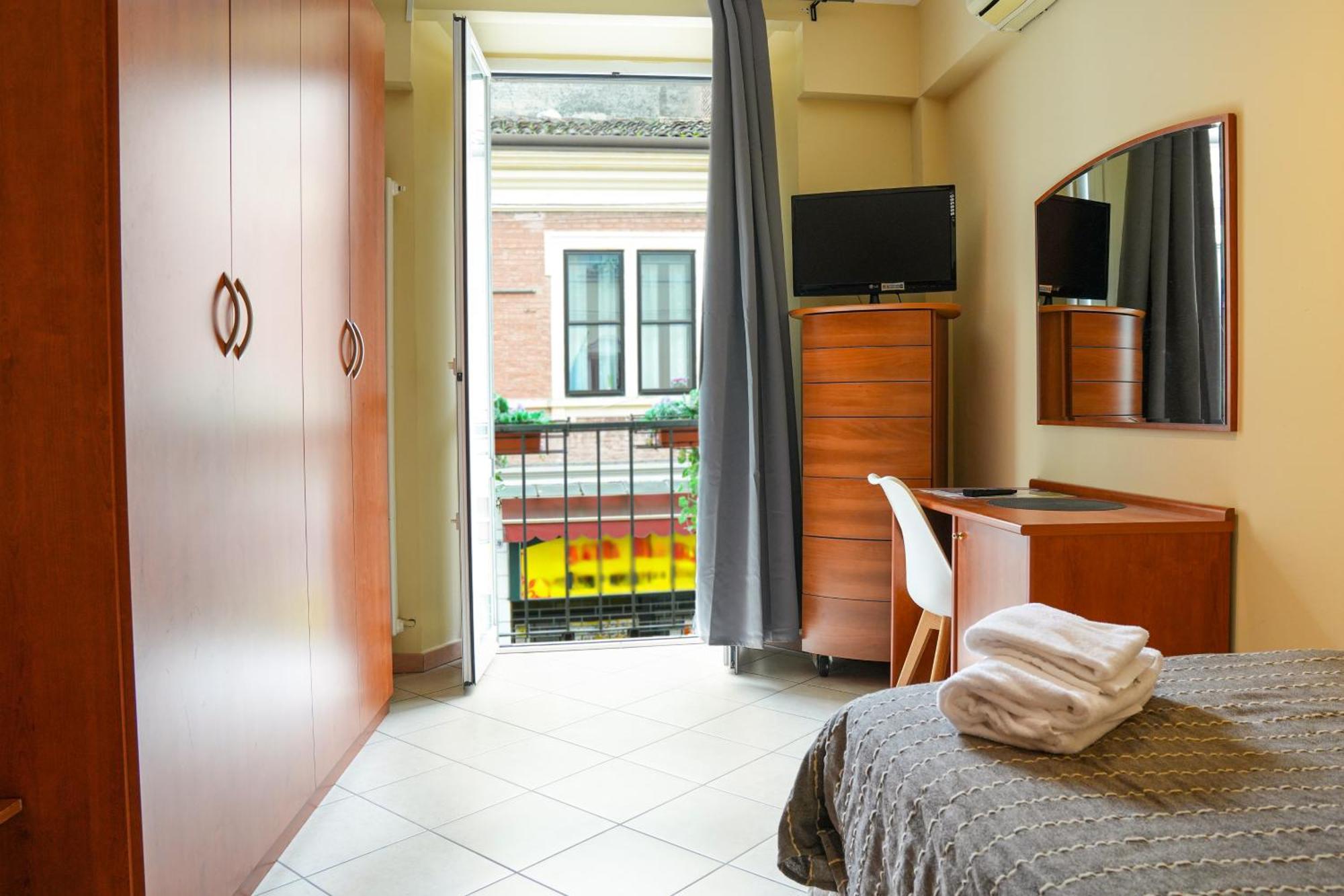 Smart Hotel Ferrara Exterior photo