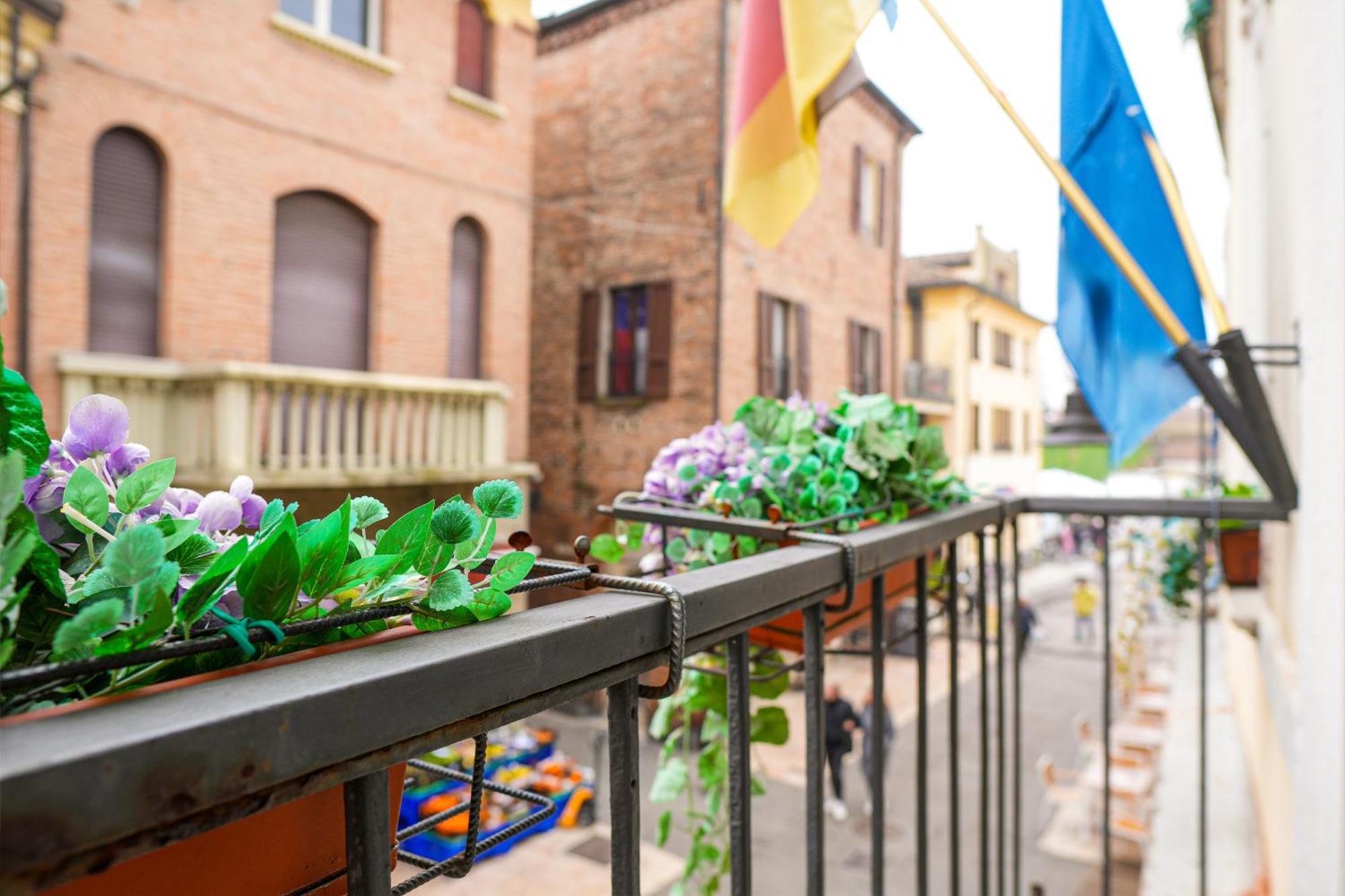Smart Hotel Ferrara Exterior photo